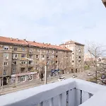 Bright 1-bedroom In The Heart Of The Apartment Plowdiw