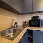 Apartment Bright 1-bedroom In The Heart Of The *
