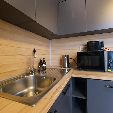 דירה Bright 1-bedroom In The Heart Of The *