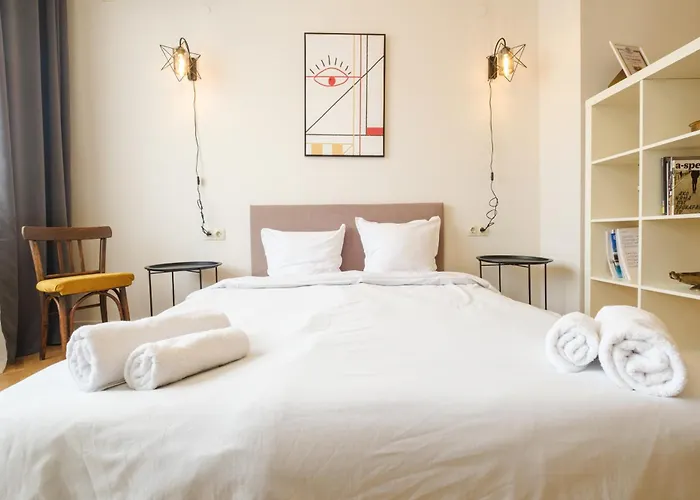 公寓 Bright 1-bedroom In The Heart Of The 普罗夫迪夫